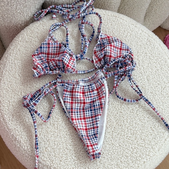 Frankie’s bikini set size medium for top size small for bottoms neon yellow flaw - Picture 1 of 4